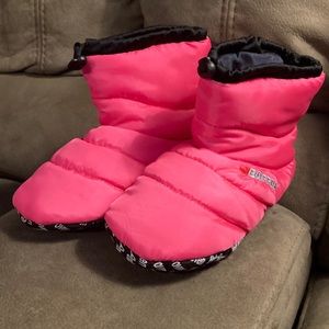 Baffin slippers